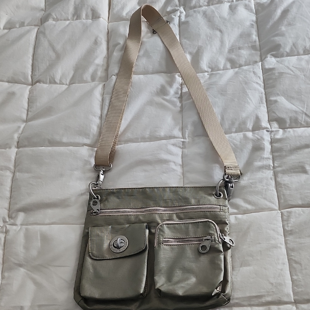 Elegant Olive Crossbody Bag